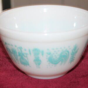 Vintage Pyrex Amish Butterprint Small Mixing Bowl Turquoise/White #401, 1  1/2 p